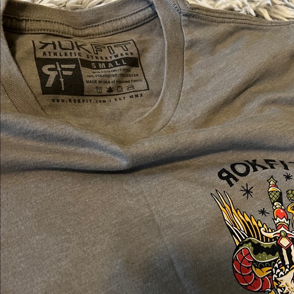 Gray Graphic Men's Shirt - Picture 4 of 4